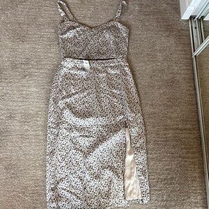 Cute brand new Abercrombie skirt and tank set.